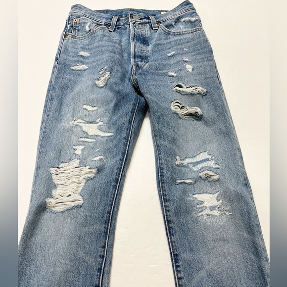 Levis Womens 501 Original Fit Selvedge Distressed High Rise Straight Fit Jeans - Picture 5 of 14